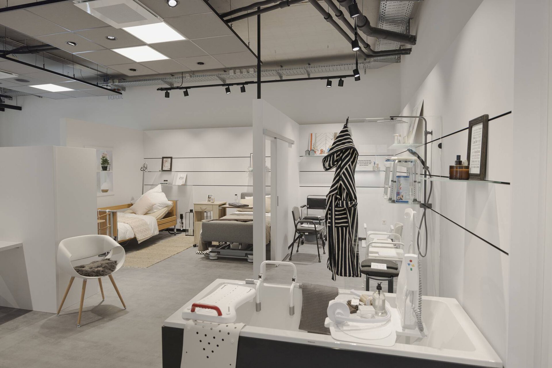 Sanitätshaus Hellbach & Hellbach Reha Concept Store
