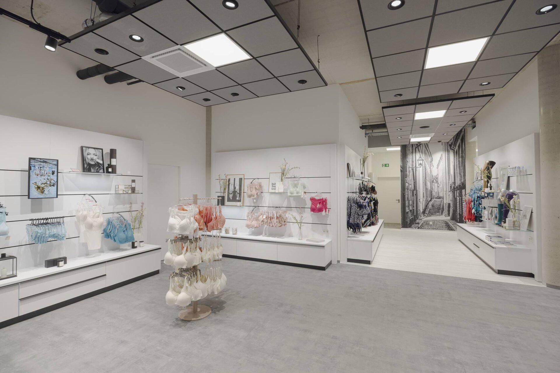 Sanitätshaus Hellbach & Hellbach Reha Concept Store
