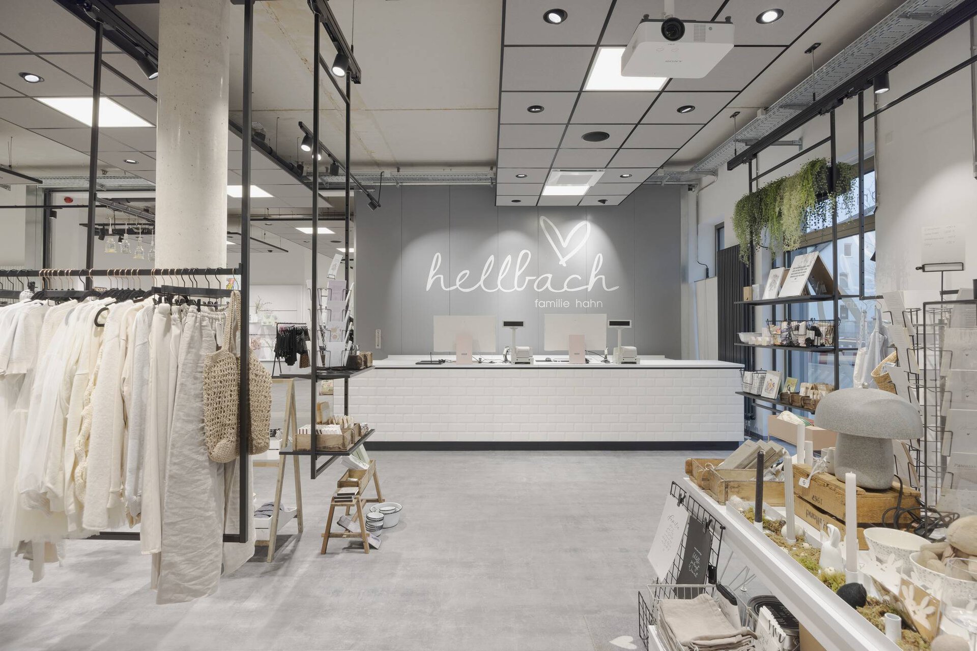 Sanitätshaus Hellbach & Hellbach Reha Concept Store