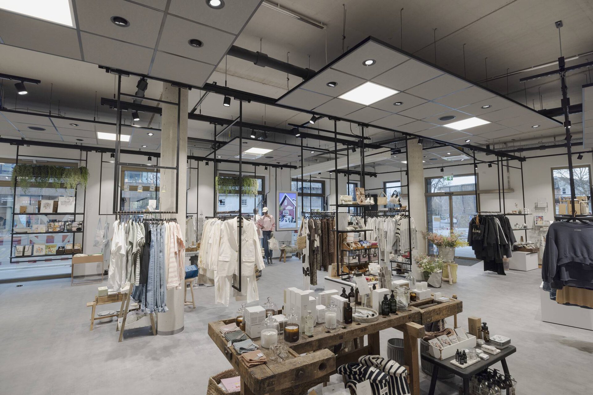 Sanitätshaus Hellbach & Hellbach Reha Concept Store