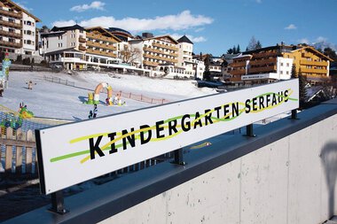 Kindergarten und Volksschule