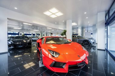 Showroom Auto Steiner Zürich AG