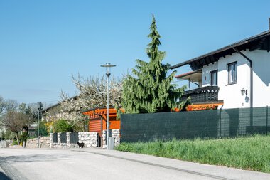 Straßenbeleuchtung   Wallern an der Trattnach