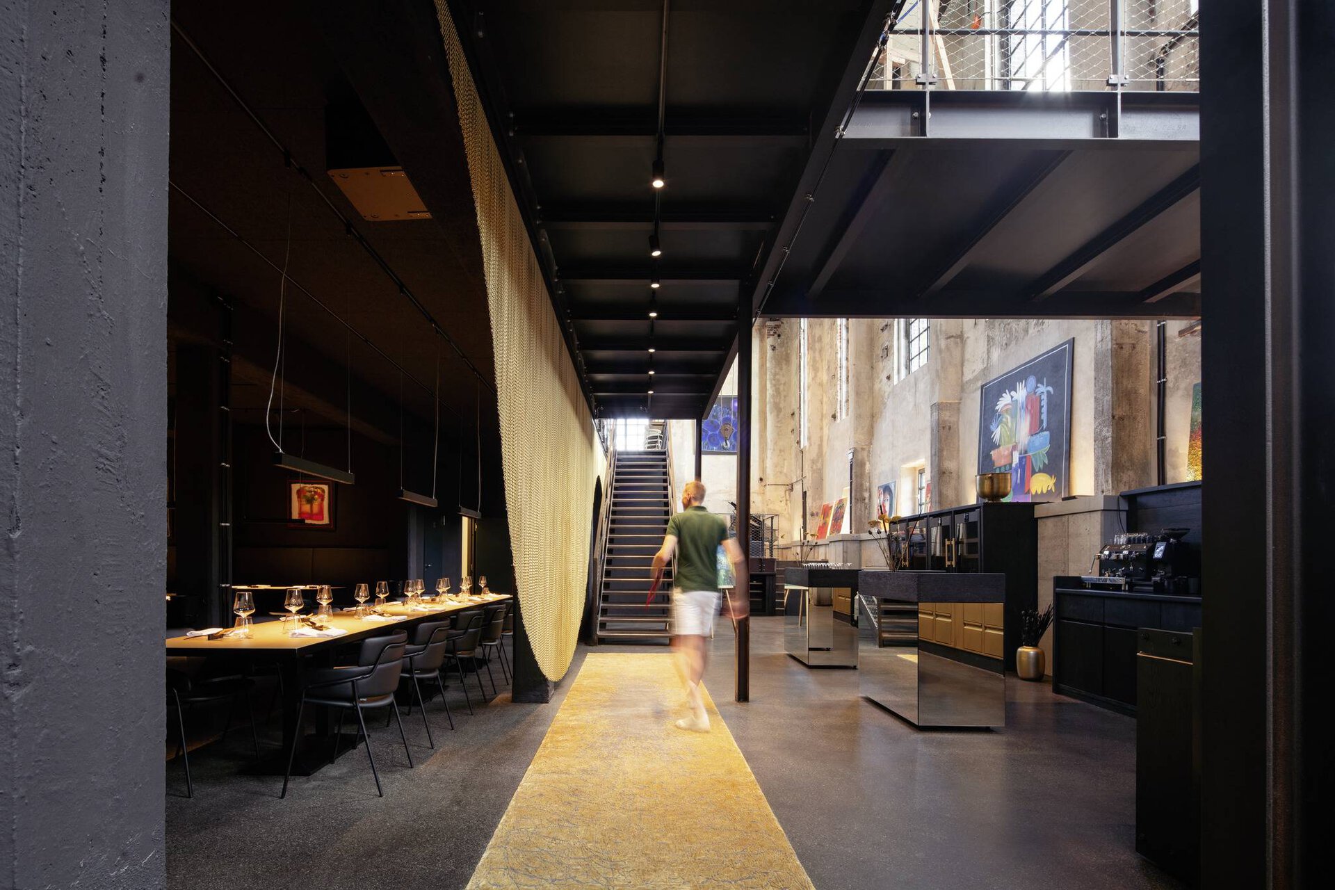 Eventlocation Schwarz Gold