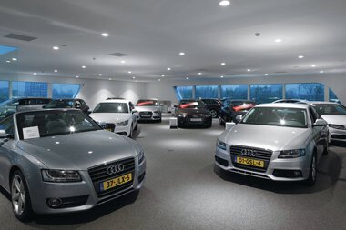 Century Autogroep