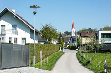 Straßenbeleuchtung   Wallern an der Trattnach