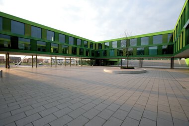 Freiherr-vom-Stein-Gymnasium